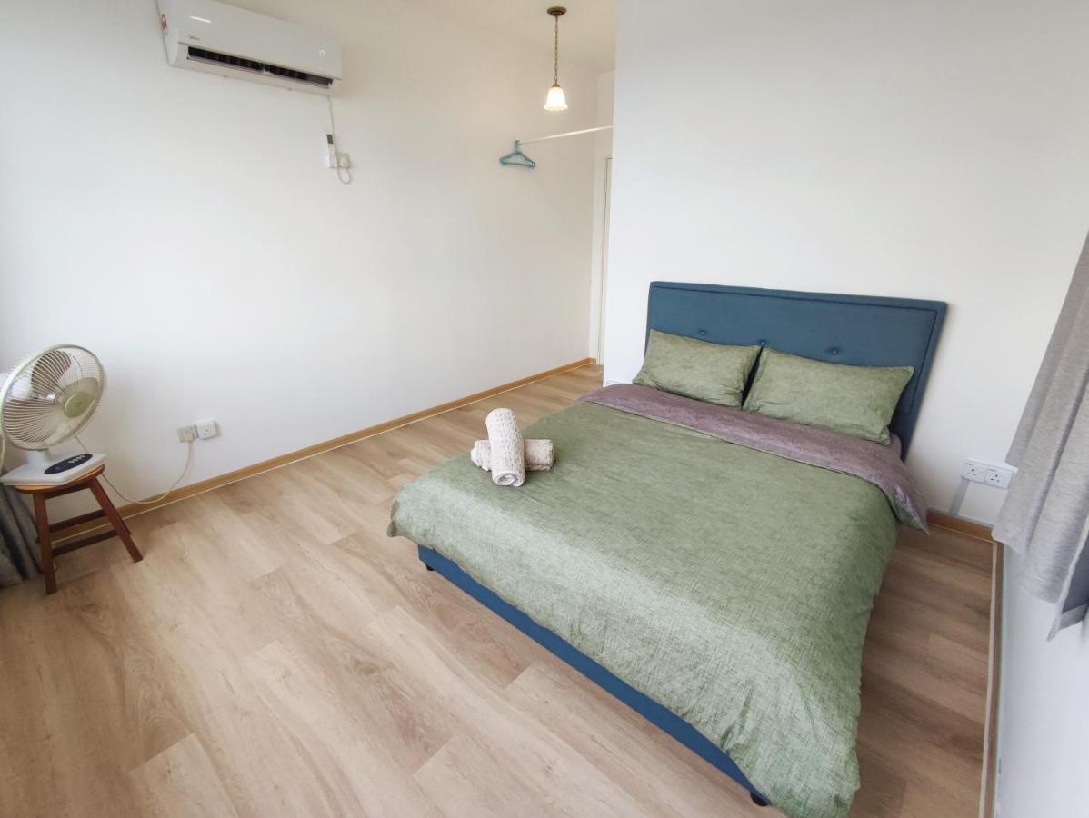 Muji Homestay Kuching Scenic View 2 Bedrooms Entire Apartment Exterior foto
